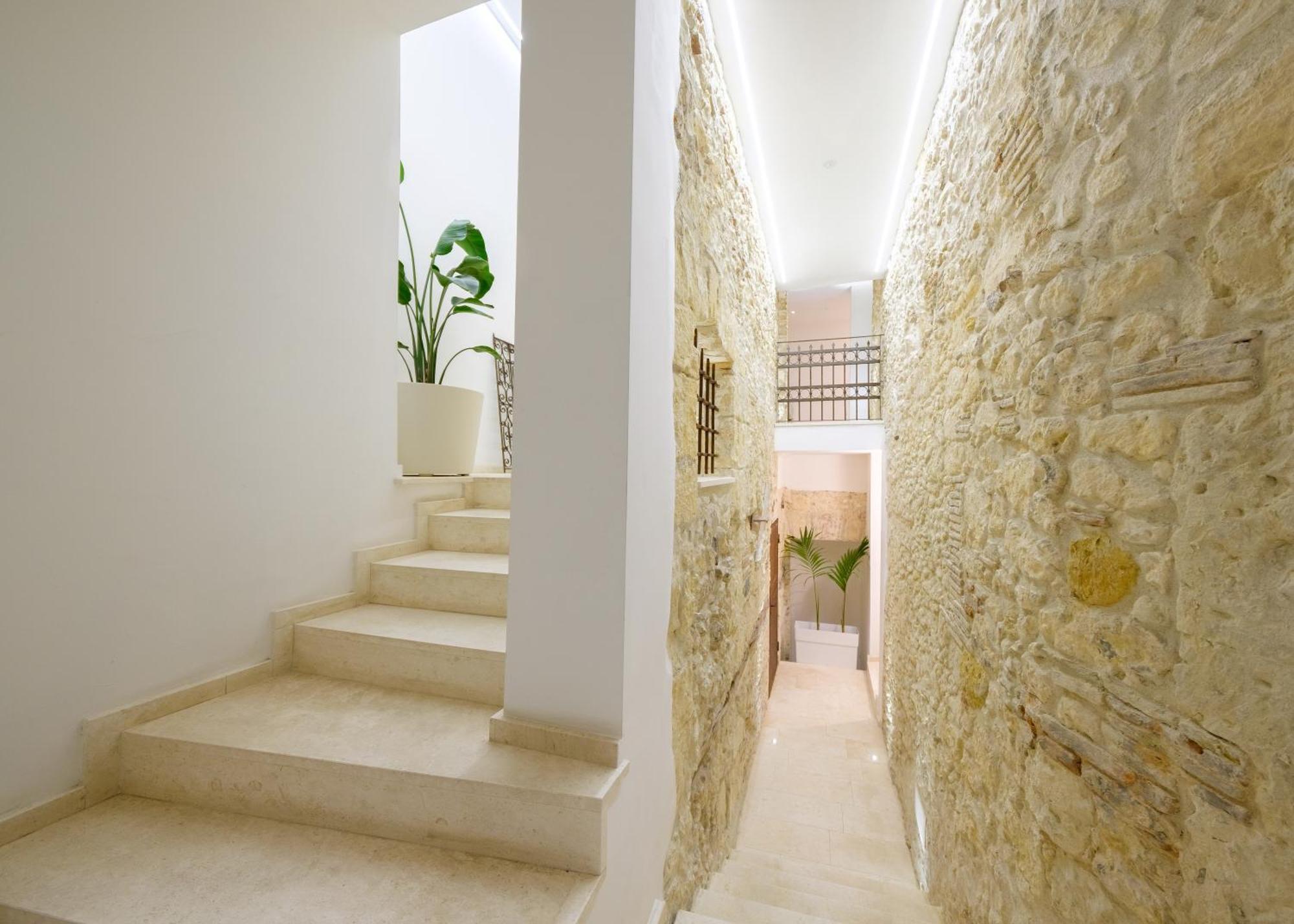 Luxury Suite La Terrazza In Pieno Centro In Cagliari Bagian luar foto